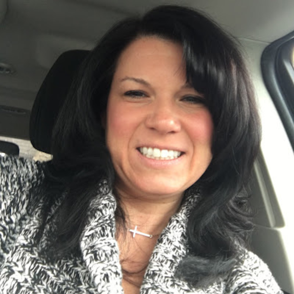 Meet your Posher, Cristina